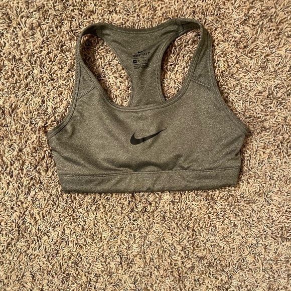 Nike Dri Fit Gray Sports Bra Sz XS - Picture 6 of 7